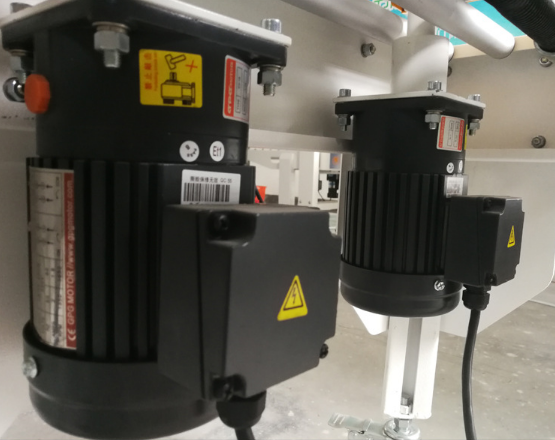 1651732115133682.png 90d055887be01a134ef6edc8e1d78e8.png